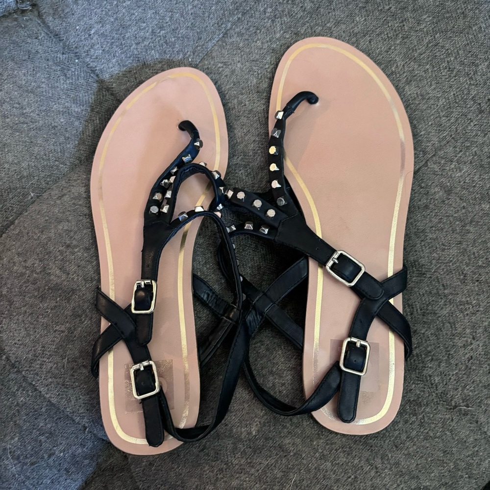 DV by Dolce Vita Gionna Medallion Gladiator Sandals